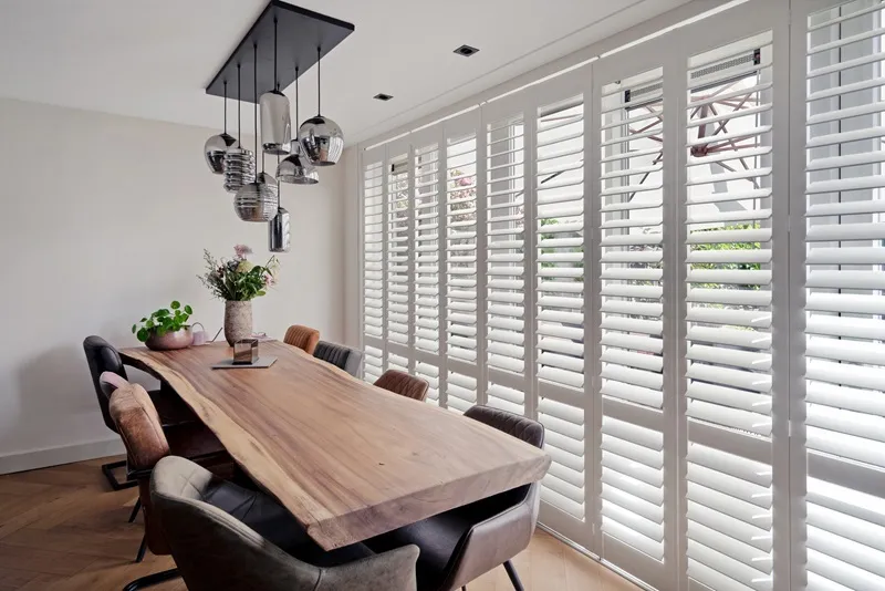 Interieurproject met shutters, klant van Momenti